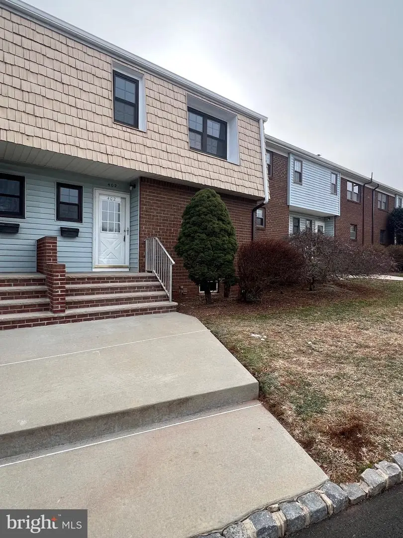 402 Windsor Ct, Hillsborough, NJ 08844 - Image #3
