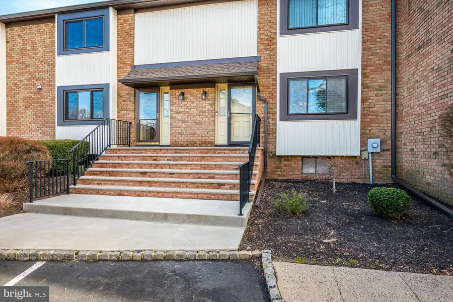 806 Robin Rd, Hillsborough, NJ 08844 - Image #3