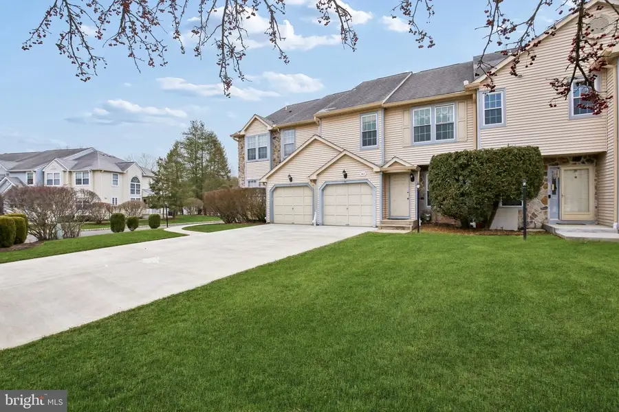 82 Castleton Rd, Princeton, NJ 08540 - Image #2