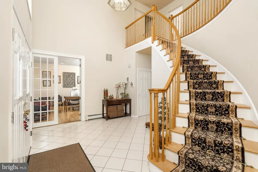 181 Berkley Ave, Belle Mead, NJ 08502 - #3