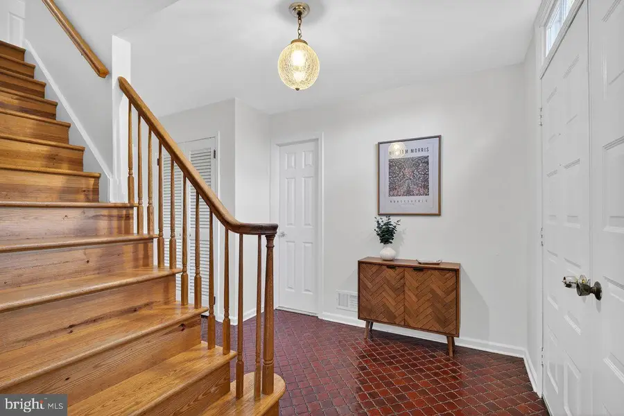 77 Meadow Run Dr, Skillman, NJ 08558 - #3