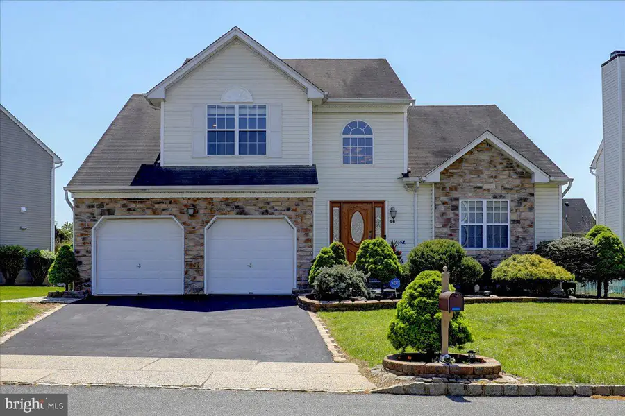 30 Francis Dr, Bridgewater, NJ 08807 - #2