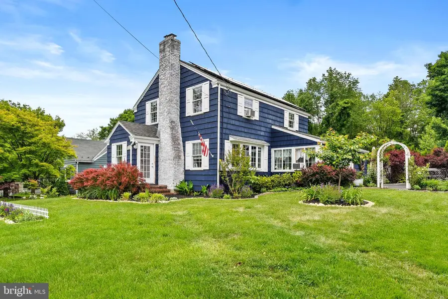 61 Laurel Ave, Kingston, NJ 08528 - #2