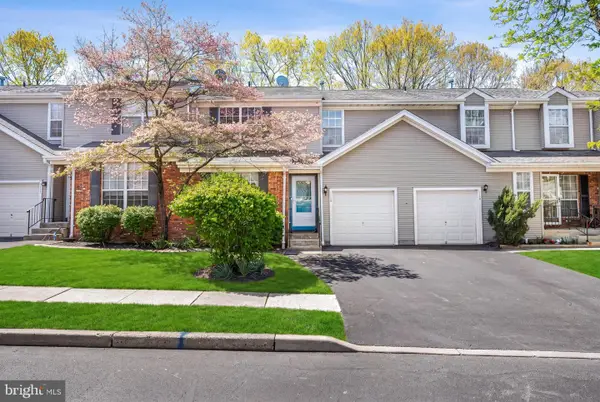 150 Nantwich Ct, SOMERSET, NJ 08873