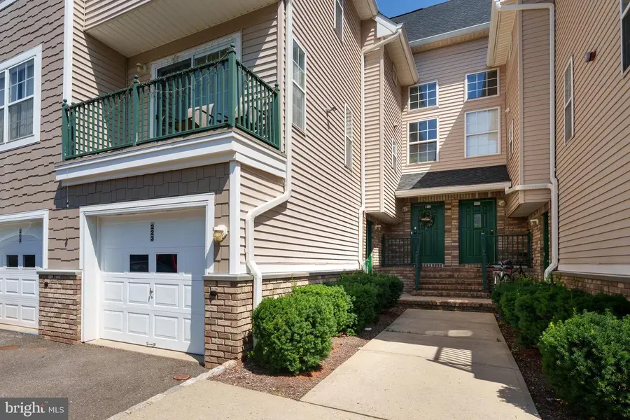 223 Tomahawk Ct, Belle Mead, NJ 08502 - #2