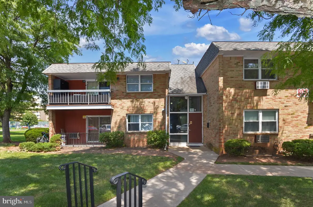 808 Eves Dr #1a, Hillsborough, NJ 08844 - #1