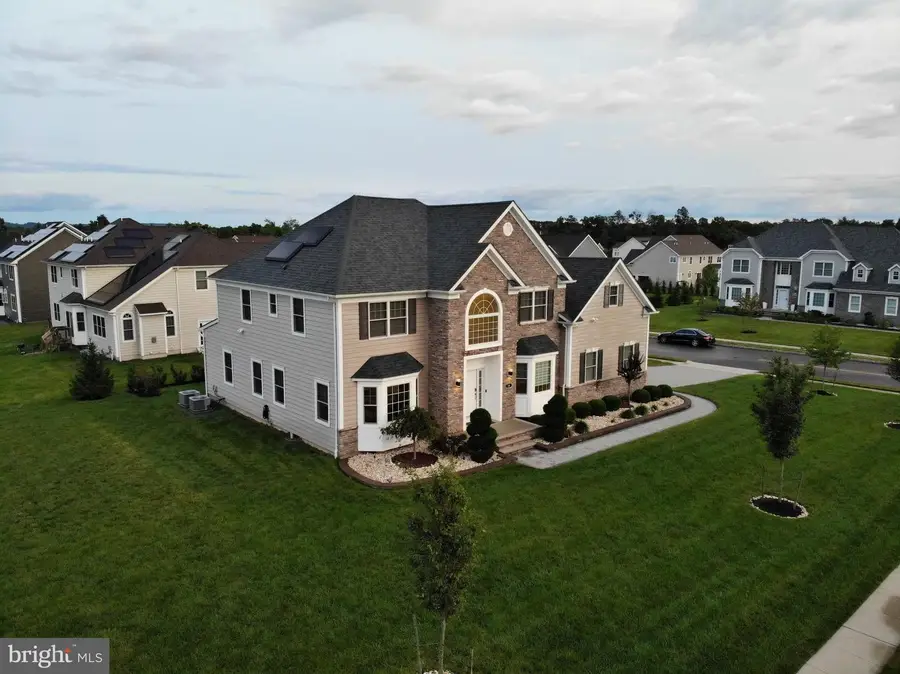 18 Surrey Ln, Belle Mead, NJ 08502 - #2