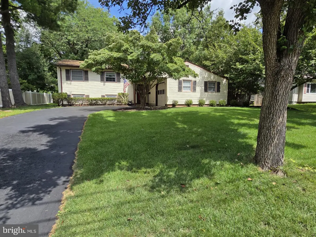 21 Heinrich Rd, Somerset, NJ 08873 - #1