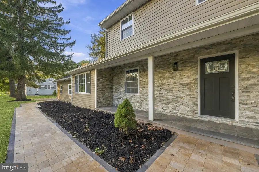 68 Johnson Dr, Belle Mead, NJ 08502 - #3