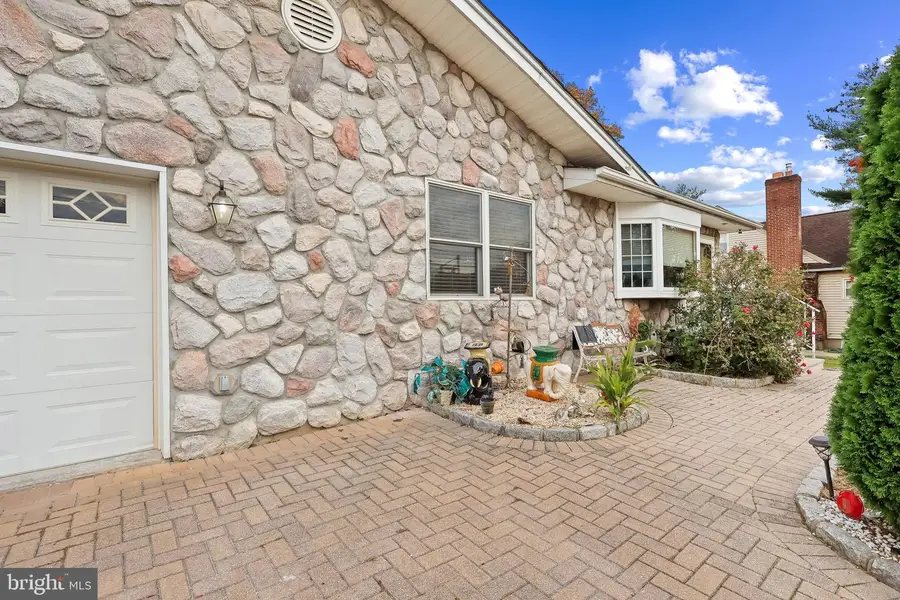 32 Ruby St, Springfield, NJ 07081 - Image #3