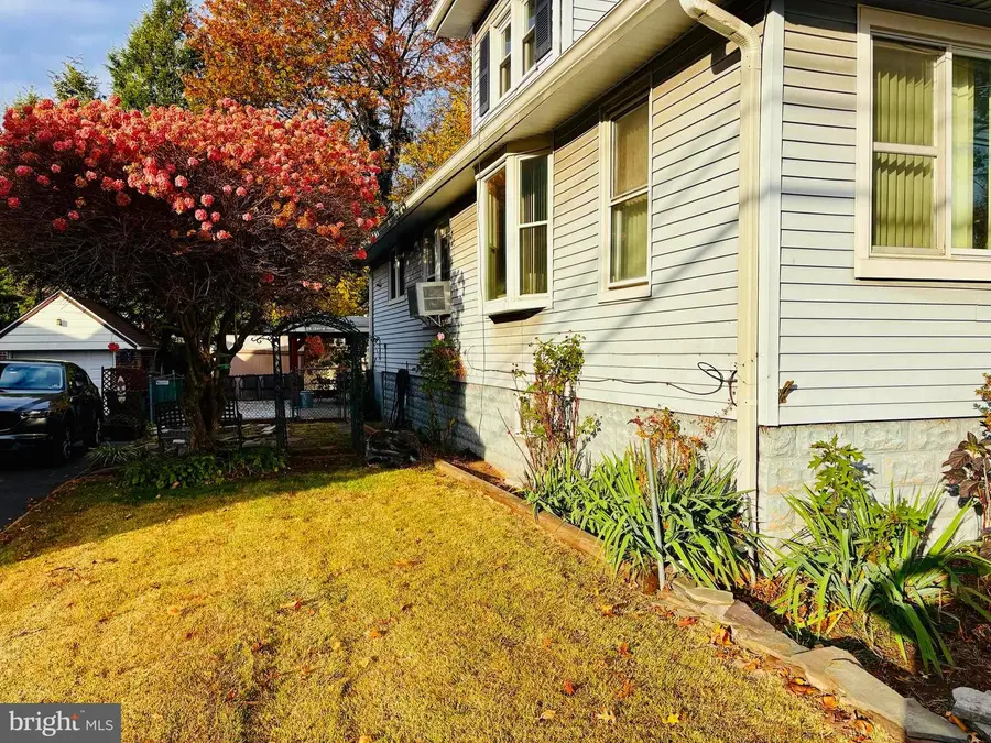 206 Amsterdam Ave, Roselle, NJ 07203 - Image #3