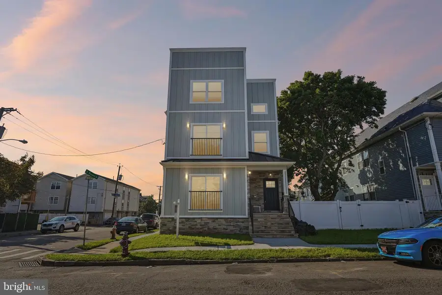 29 S 2nd St, Elizabeth, NJ 07206 - #2
