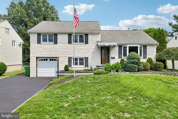 1526 N Stiles St, LINDEN, NJ 07036