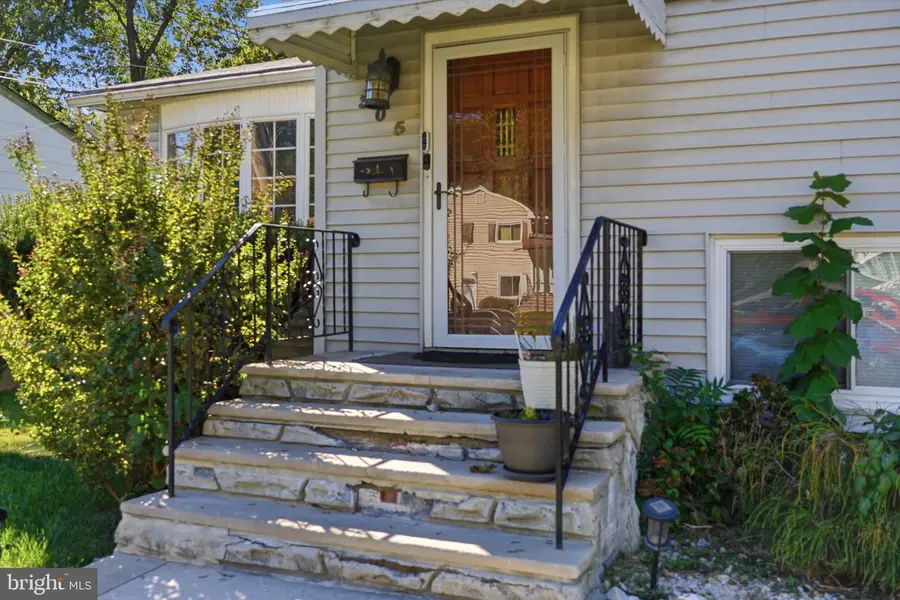 305 Mclean Pl, Hillside, NJ 07205 - #3