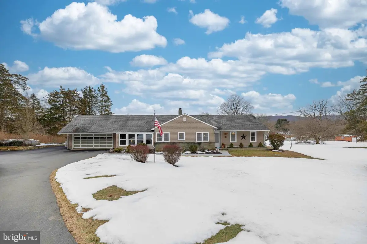 16 Dogwood Ln, Brass Castle, NJ 07882 - #1