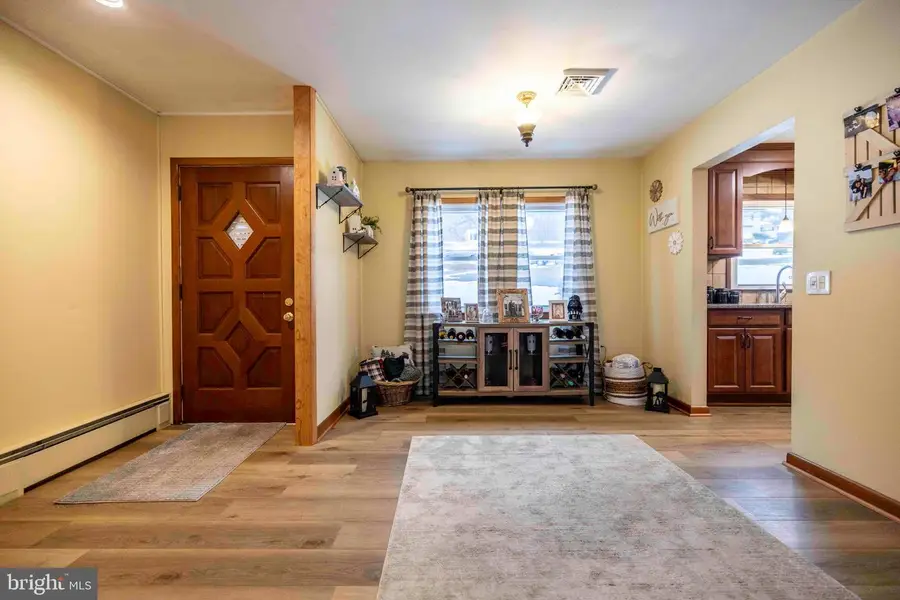 16 Dogwood Ln, Brass Castle, NJ 07882 - #3