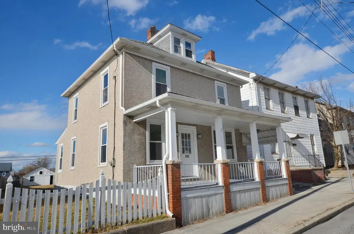 209 Main St, McSherrystown, PA 17344 - Image #1