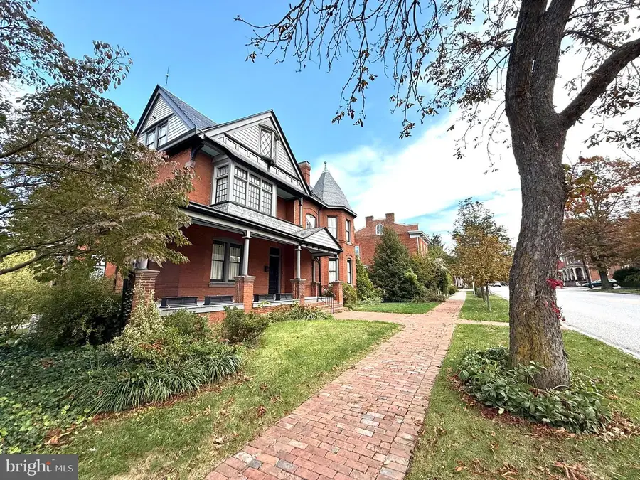 104 Lincoln Way West, New Oxford, PA 17350 - Image #2