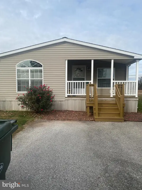 64 Sherill Dr, NEW OXFORD, PA 17350