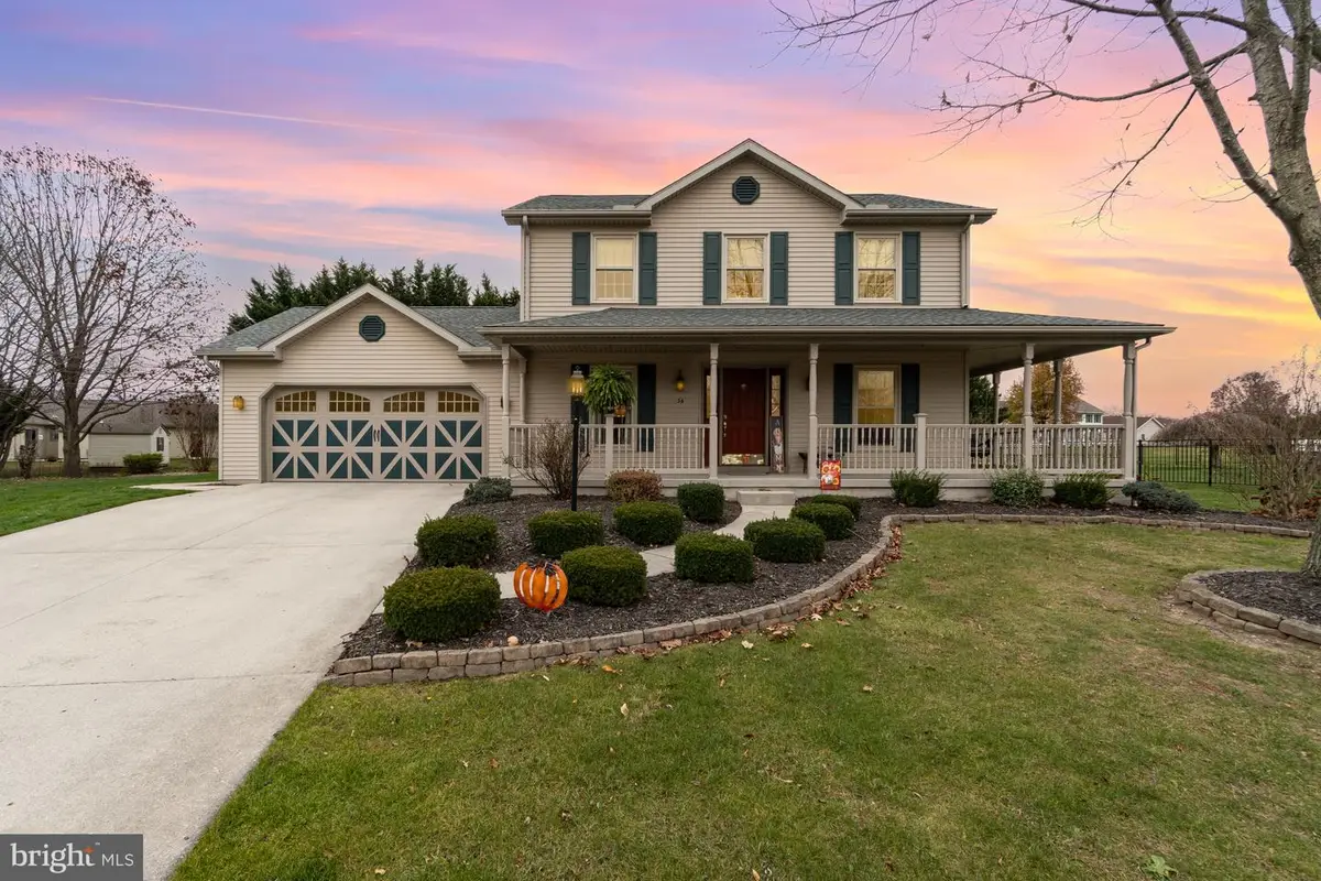 34 Chinkapin Dr, New Oxford, PA 17350 - Image #1