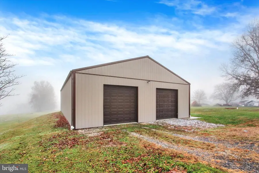 893 Georgetown Rd, Littlestown, PA 17340 - Image #2