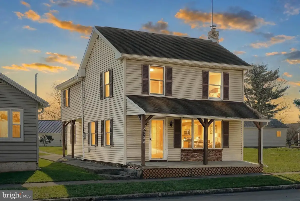 224 W King St, Abbottstown, PA 17301 - Image #1