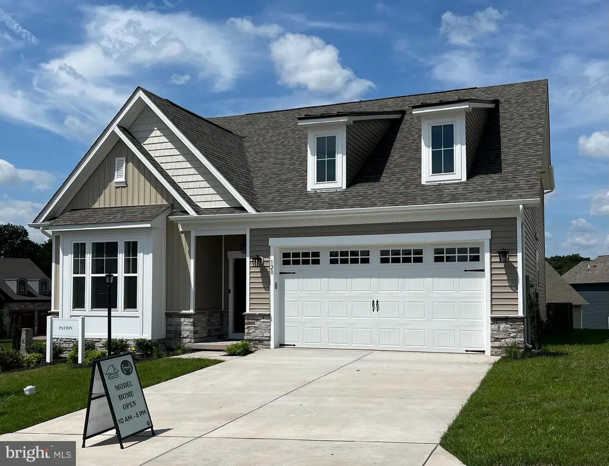 128 Birdseye Ln, Gettysburg, PA 17325 - Image #1