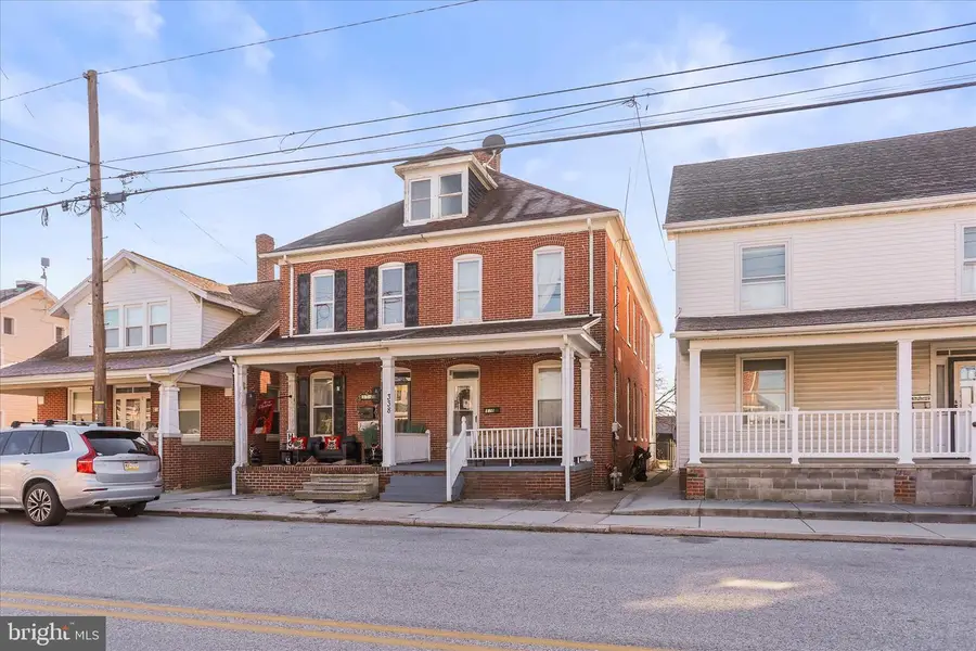 338 3rd St, Hanover, PA 17331 - Image #2