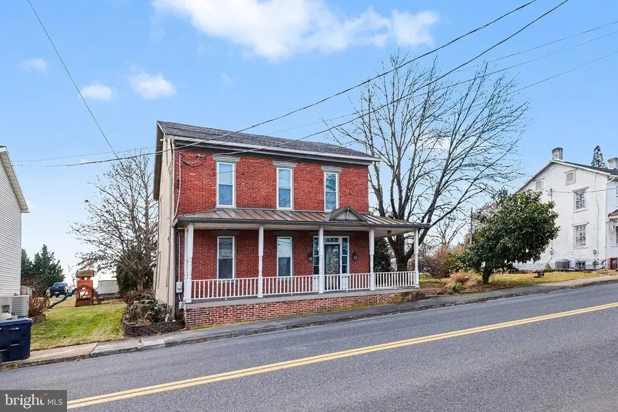153 E Main St, Arendtsville, PA 17303 - Image #2