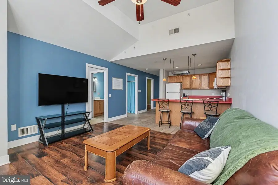 37 N 4th St #9, Gettysburg, PA 17325 - #3