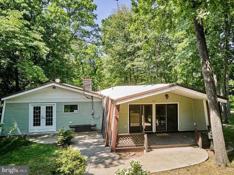 171 Longstreet Dr, Gettysburg, PA 17325 - Image #3