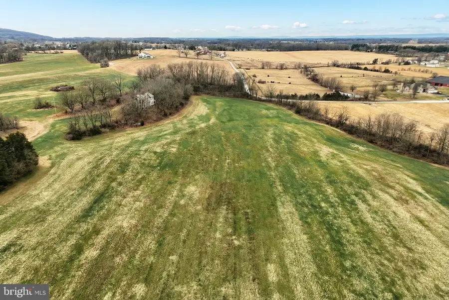 470 Brough Rd, Abbottstown, PA 17301 - #2