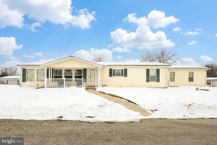 267 Runaway Rd, Abbottstown, PA 17301 - #2