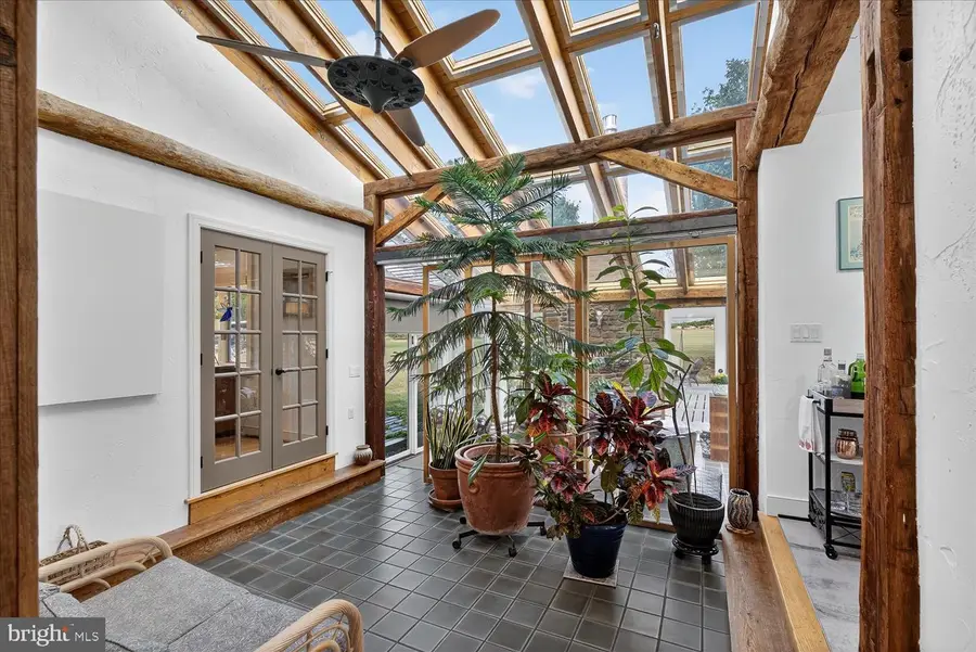 464 Locust Ln, Littlestown, PA 17340 - #3