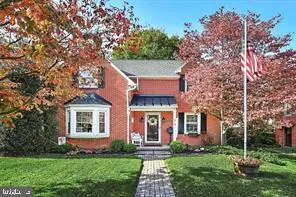 68 Maple Ave, LITTLESTOWN, PA 17340