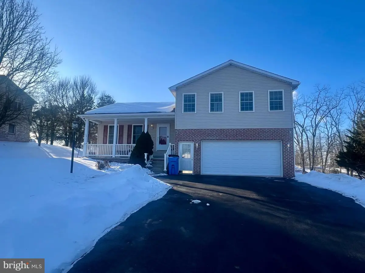 9 Wheatland Dr, Gettysburg, PA 17325 - #1