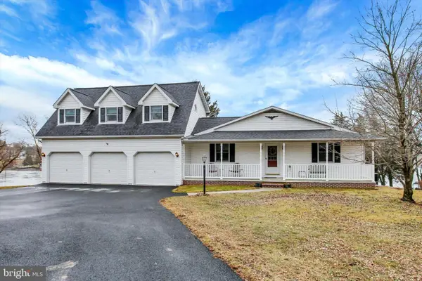 371 Heritage Dr, GETTYSBURG, PA 17325