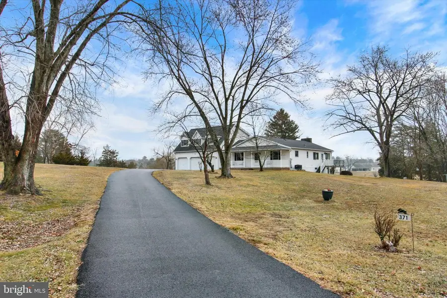 371 Heritage Dr, Gettysburg, PA 17325 - #2