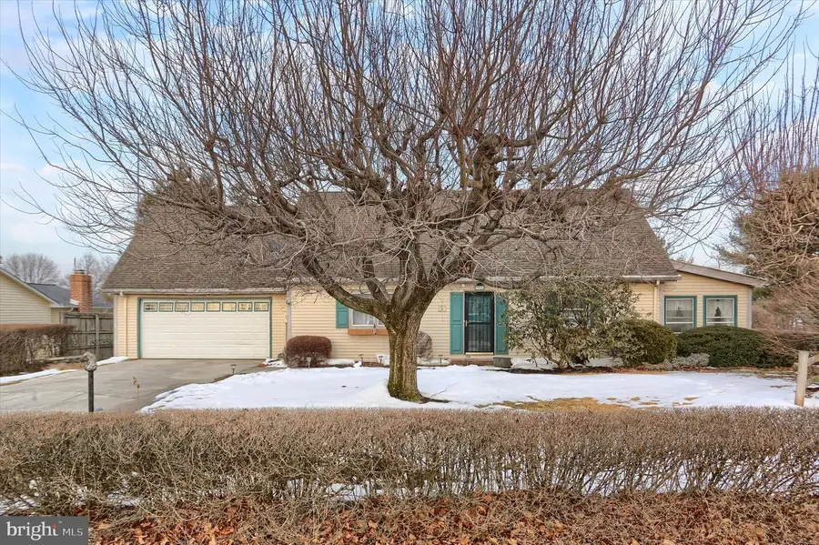 202 Lindy Ave, York Springs, PA 17372 - #2