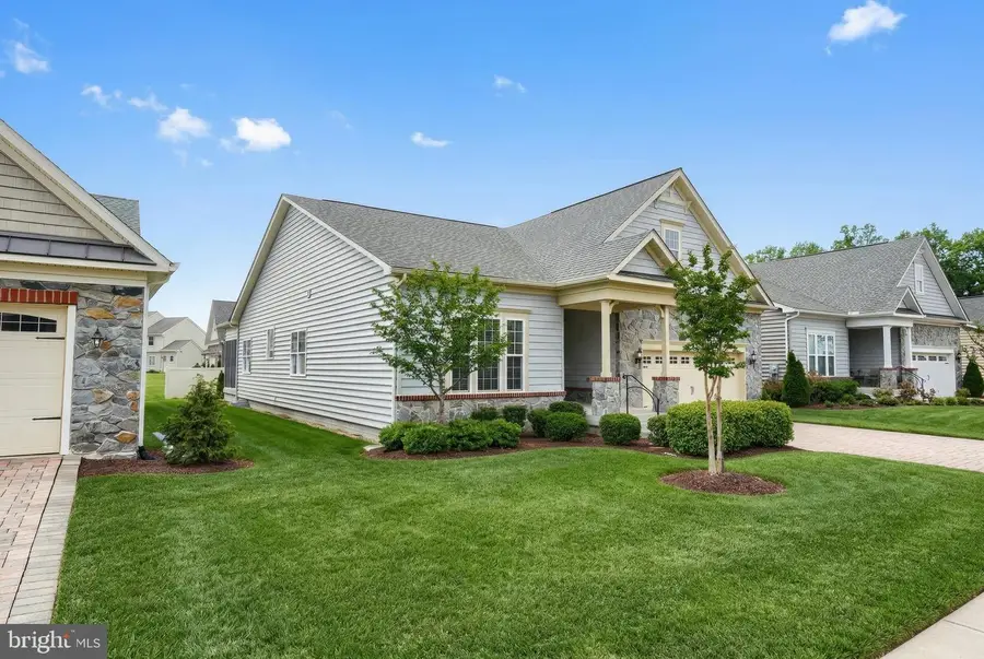 221 Savannah Dr, Gettysburg, PA 17325 - #3