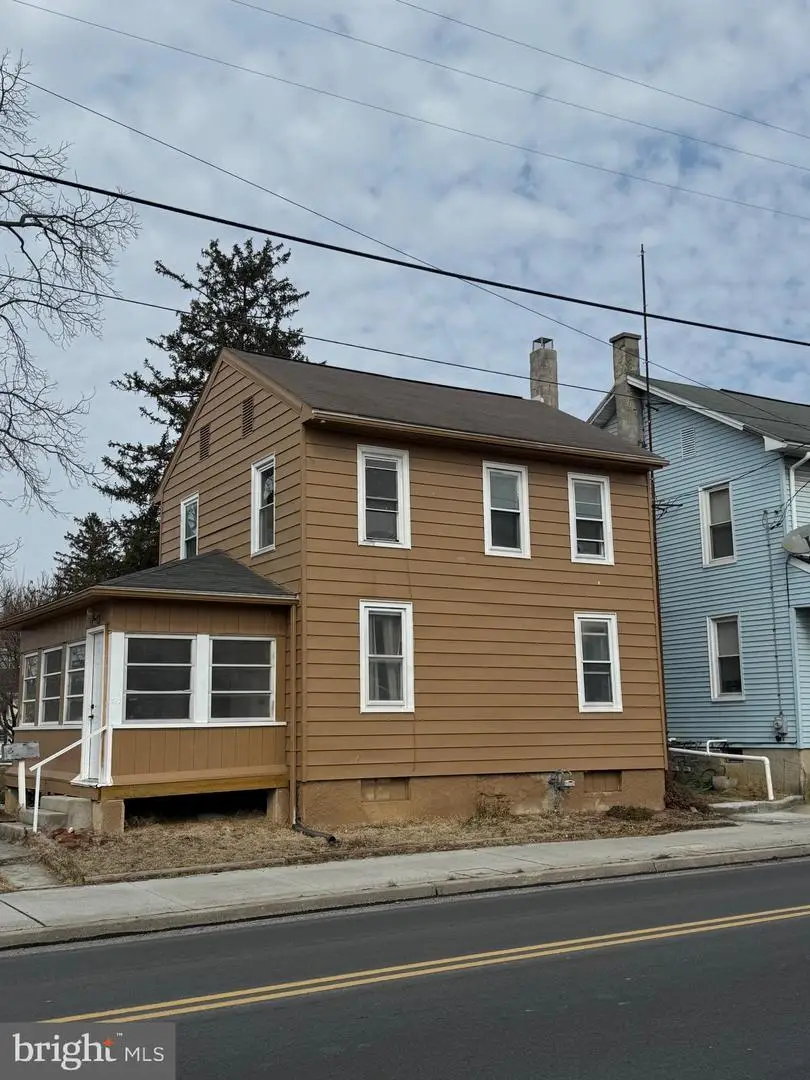 527 Main, McSherrystown, PA 17344 - #2
