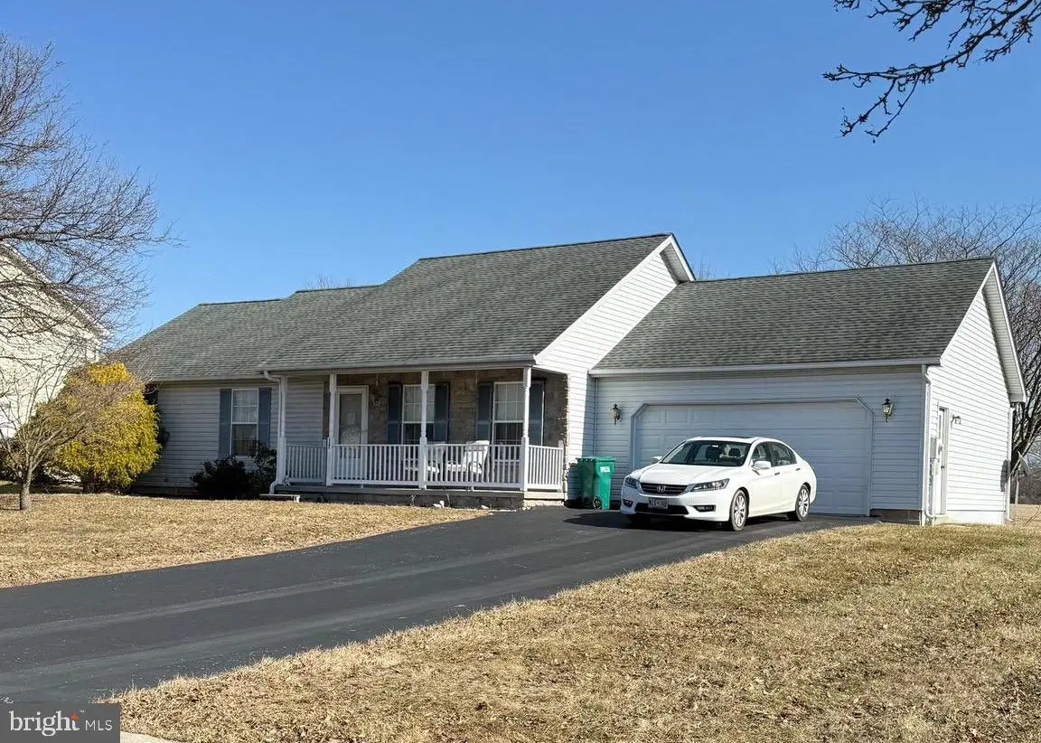 123 Derby Dr, Hanover, PA 17331 - #1