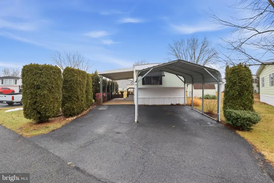 55 Walker Ave, Gettysburg, PA 17325 - #2