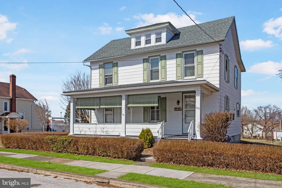 235 Ridge Ave, McSherrystown, PA 17344 - #1