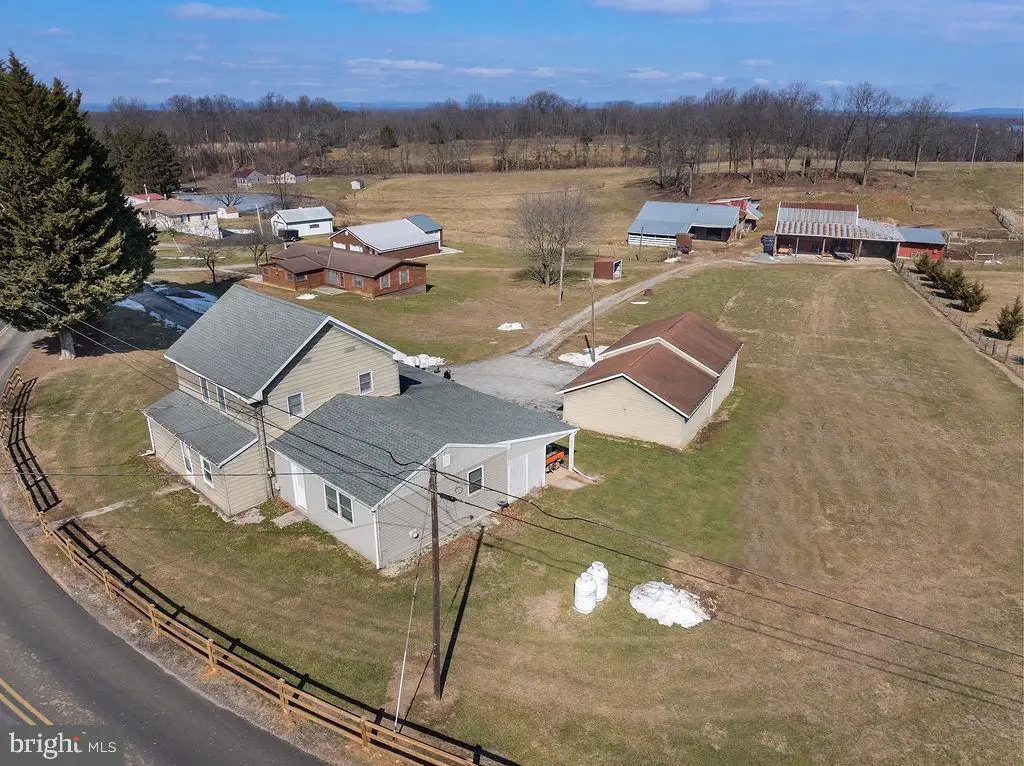 470 Racetrack Rd, Abbottstown, PA 17301 - #1