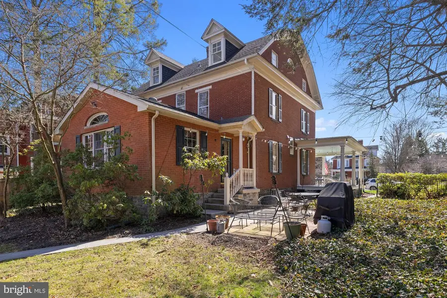 125 W Broadway, Gettysburg, PA 17325 - #3