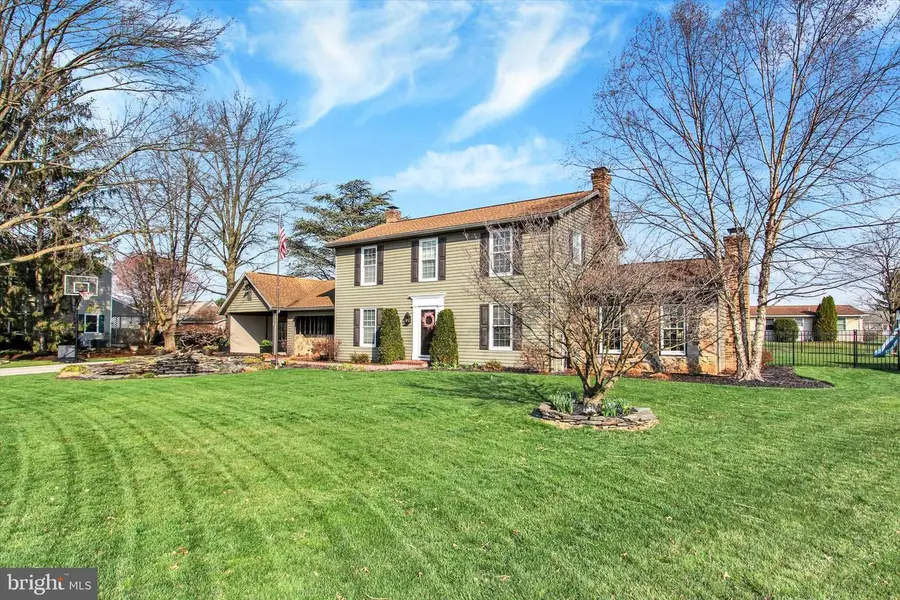 426 N 3rd St, McSherrystown, PA 17344 - #3