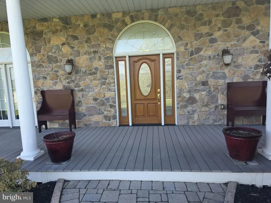 1501 Knoxlyn Orrtanna Rd, Orrtanna, PA 17353 - #3