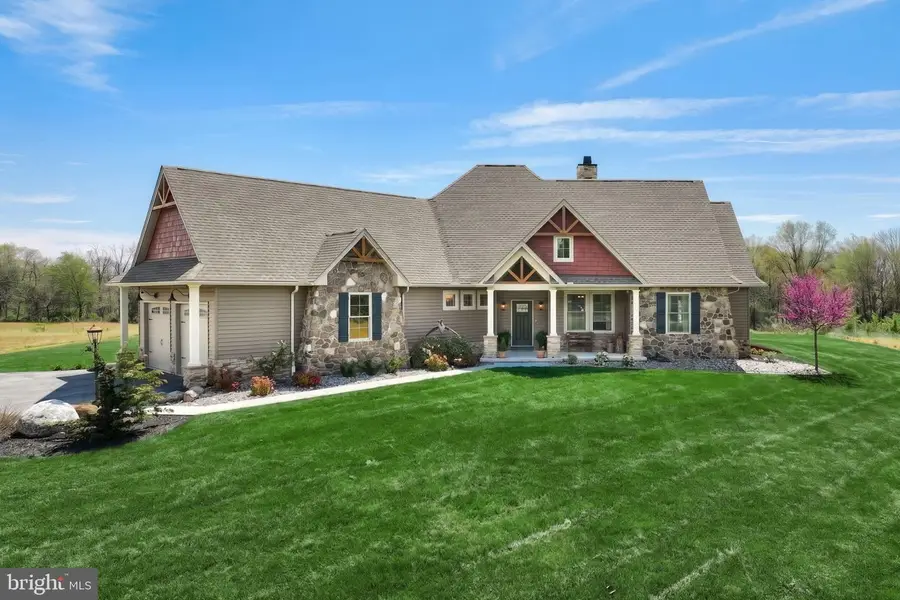 305 Gun Club Rd, New Oxford, PA 17350 - #3