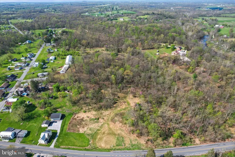 2090 Oxford Rd, New Oxford, PA 17350 - #3